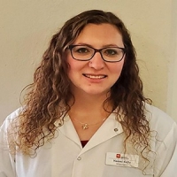 Naomi Kelly, Microbiologist Millie Brookins, DVM