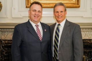 Ag Crime Unit Special Agent in Charge Greg Whitehead with Gov Bill Lee Ag Crime Unit Special Agent in Charge Greg Whitehead with Gov Bill Lee