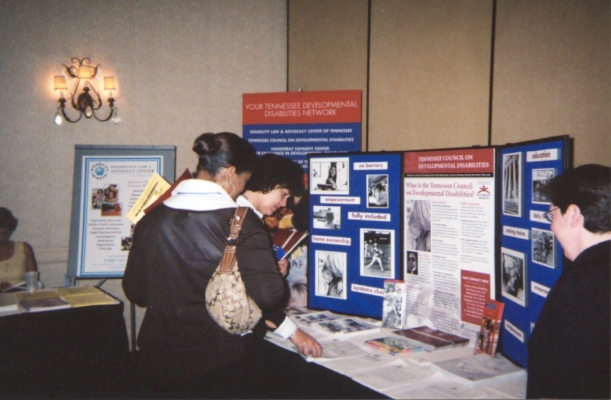 2007 MegaConference CDD Alicia at booth
