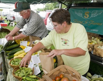 AgFarFarmersmarkets Flying S Farms at Farmers Market
