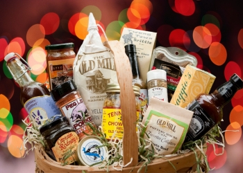 Gift basket of Tennessee products