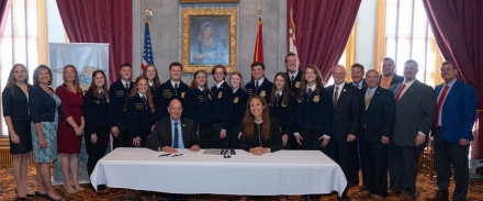Tennessee Departments of Ag and Education Partner to Strengthen FFA Programs Tennessee Departments of Ag and Education Partner to Strengthen FFA Programs