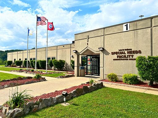 Photo of Main Building Entrance to the Lois M. DeBerry Special Needs Facility