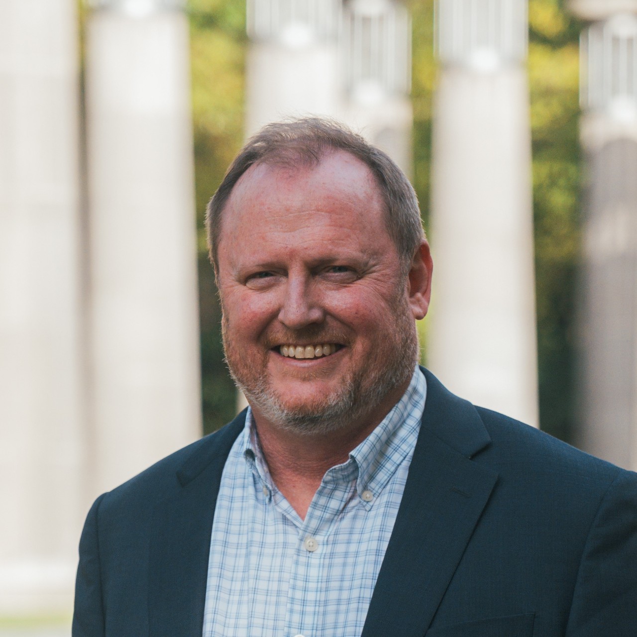 Headshot of Erik Schmidt
