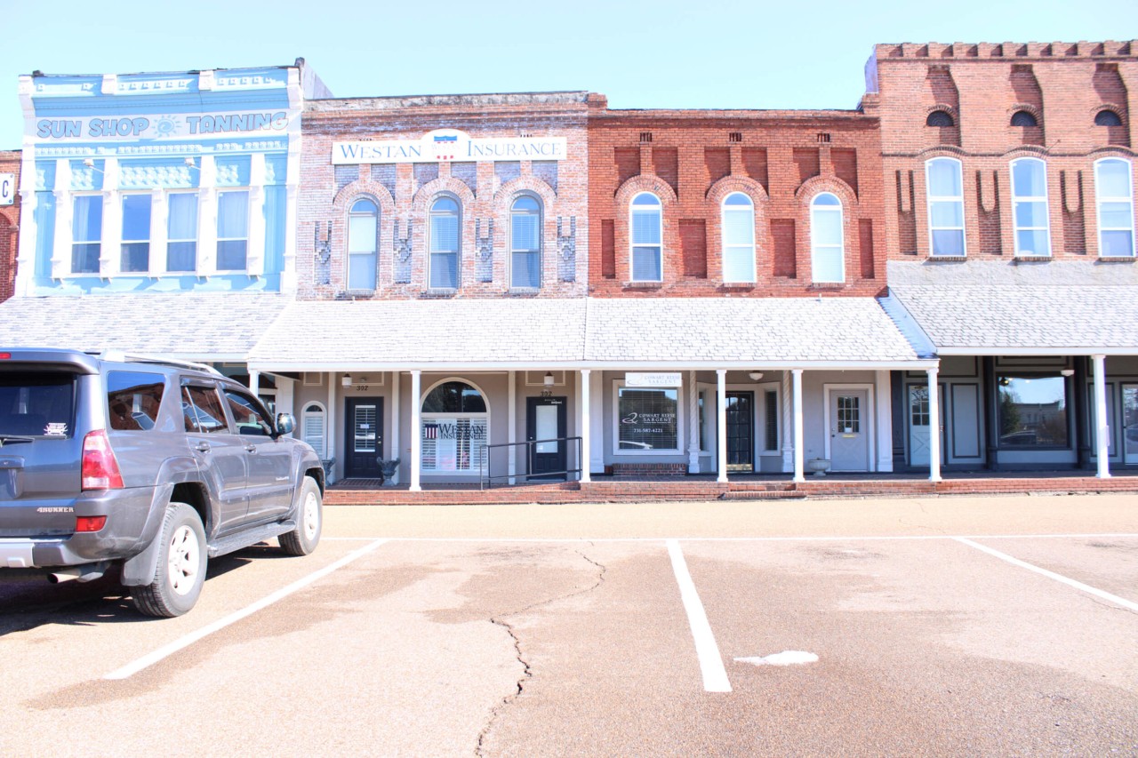 Downtown Martin-one of Tennessee's 50 Certified Local Governments Four Commercial buildings in Martin, one of Tennessee's Certified Local Governments
