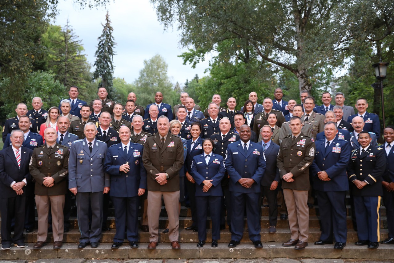 Representatives from the Tennessee National Guard and the Bulgarian Armed Forces pose for a photograph in Sofia, Bulgaria, Sept. 28. (photo by Capt. Kealy Moriarty) 