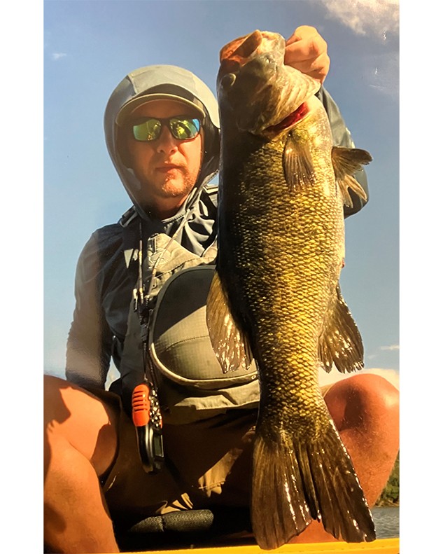 Chris Hatfield, 21.75” Smallmouth Bass - Holston River 