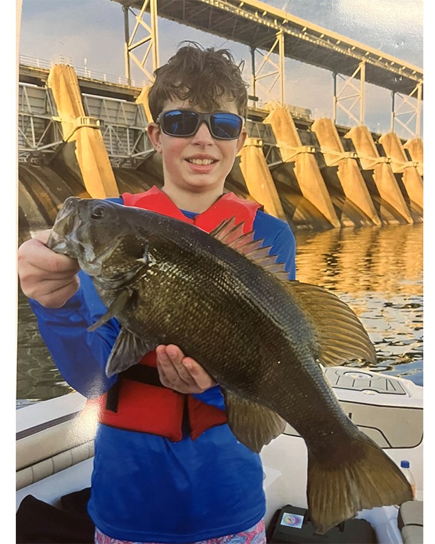 Mason Daniel, 20.25” Smallmouth Bass - Chickamauga Reservoir 