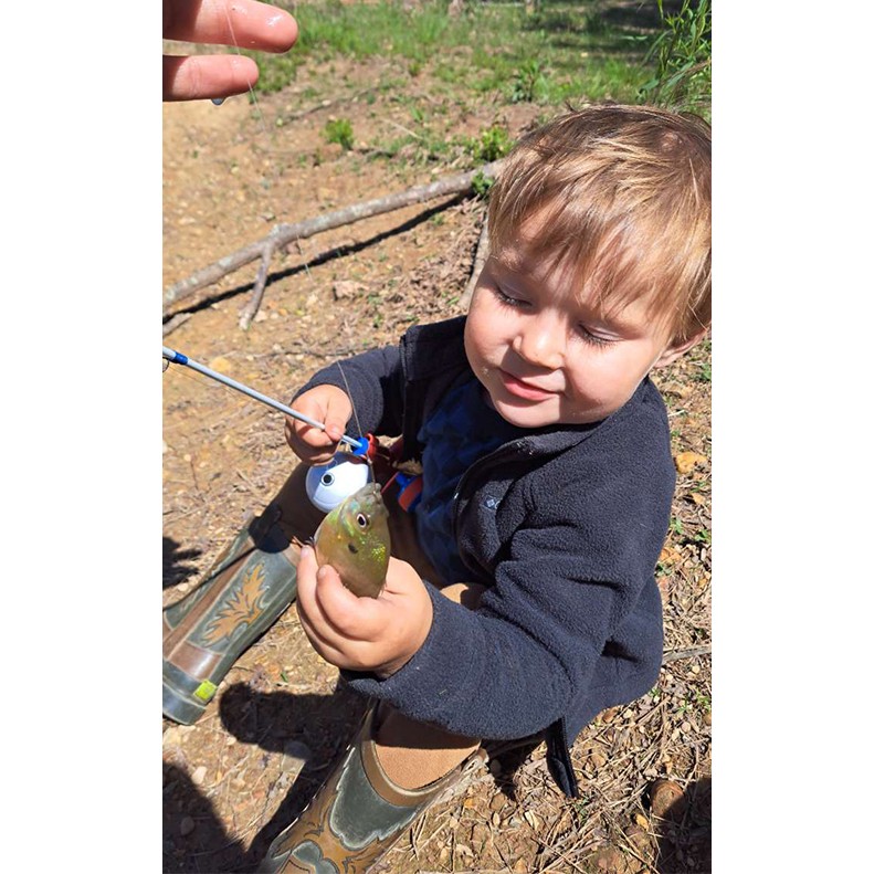 Jameson Olive shows a Sunperch caught on April 19, 2026.