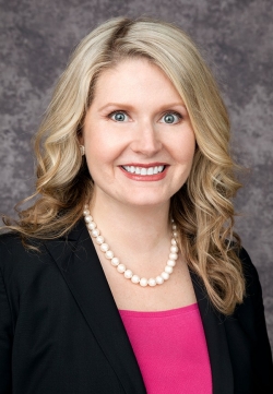 Headshot of Amber Luttrell