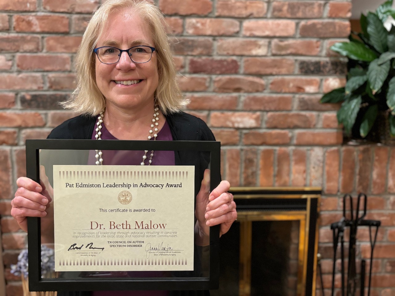 Dr. Beth Malow Dr. Beth Malow