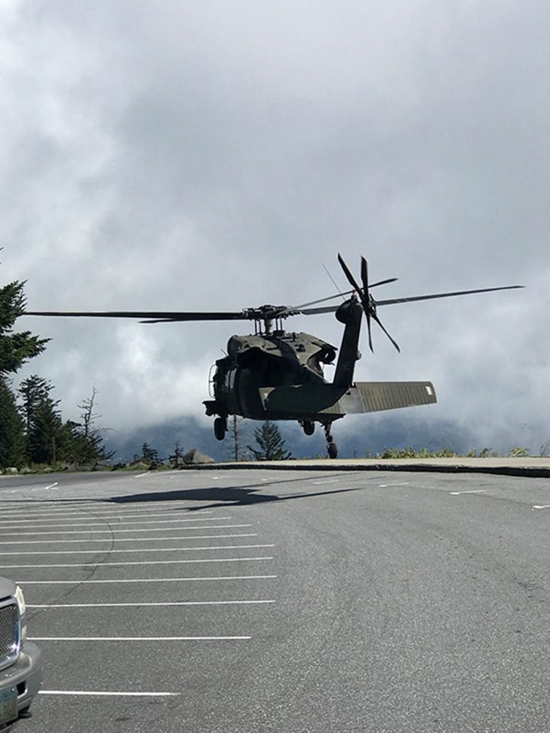 Tennessee National Guard Helicopters Assist in Two Simultaneous Operations Tennessee National Guard Helicopters Assist in Two Simultaneous Operations