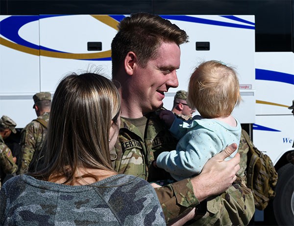Families, friends and fellow service members gathered to greet Tennessee National Guardsmen as they return home from a yearlong deployment, Nov. 1, at Smyrna’s Volunteer Training Site. Members of the 913th Engineer Company and the 269th Military Police Company deployed supporting operations near Laredo, Texas. (Photo by Edgar Castro) Families, friends and fellow service members gathered to greet Tennessee National Guardsmen as they return home from a yearlong deployment, Nov. 1, at Smyrna’s Volunteer Training Site. Members of the 913th Engineer Company and the 269th Military Police Company deployed supporting operations near Laredo, Texas. (Photo by Edgar Castro)