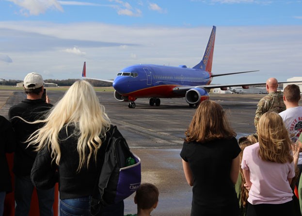 Families await the arrival of more than 80 Soldiers from the Tennessee National Guard’s 268th Military Police Company who returned to Smyrna’s Volunteer Training Center on Nov. 11, after a nearly year-long deployment to Djibouti, Africa. (photo by Lt. Col. Darrin Haas)  