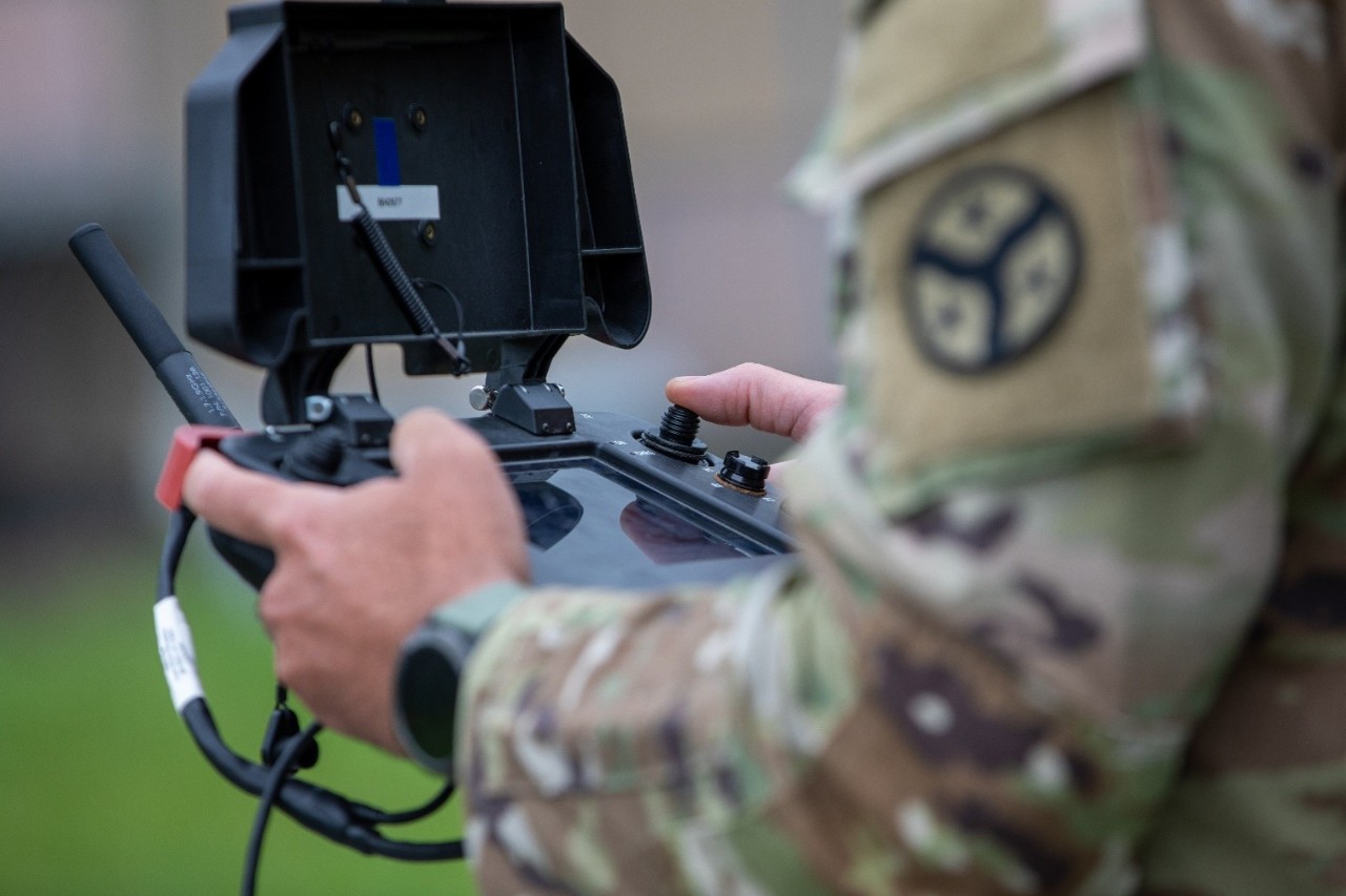 A Soldier with the 278th Cavalry Regiment (MBCT) pilots an RQ-28A, a small, unmanned aircraft during the Small Unmanned Aircraft System Master Trainer pilot course at Tullahoma’s Volunteer Training Site, June 23. Unlike the Army’s basic operator course, the Master Trainer Course prepares experienced operators to certify future SUAS pilots, manage unit training programs, and advise commanders on unmanned aircraft system employment. Facilitated by Tennessee’s 117th Regional Training Institute, this is the first course of its kind in the Army National Guard. (photo by 1st Lt. Bailey Breving)