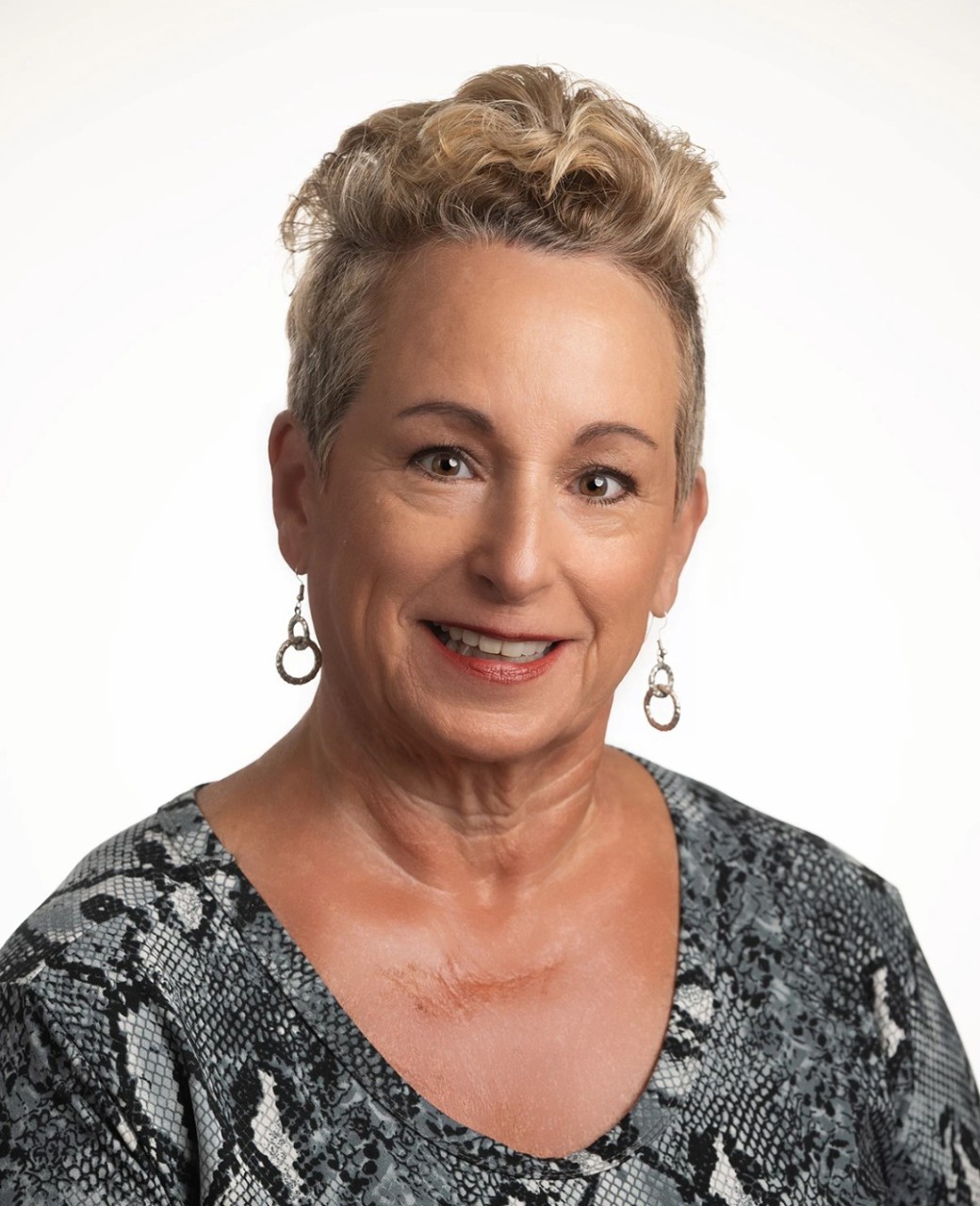 Lisa Rousseau Lisa Rousseau