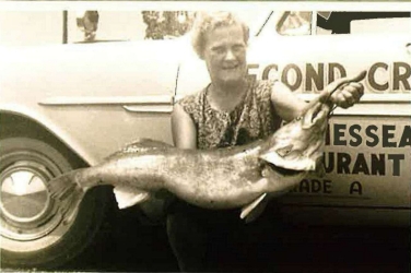 Class A Walleye 25 lbs Old Hickory Reservoir Mabry Harper August 3, 1960
