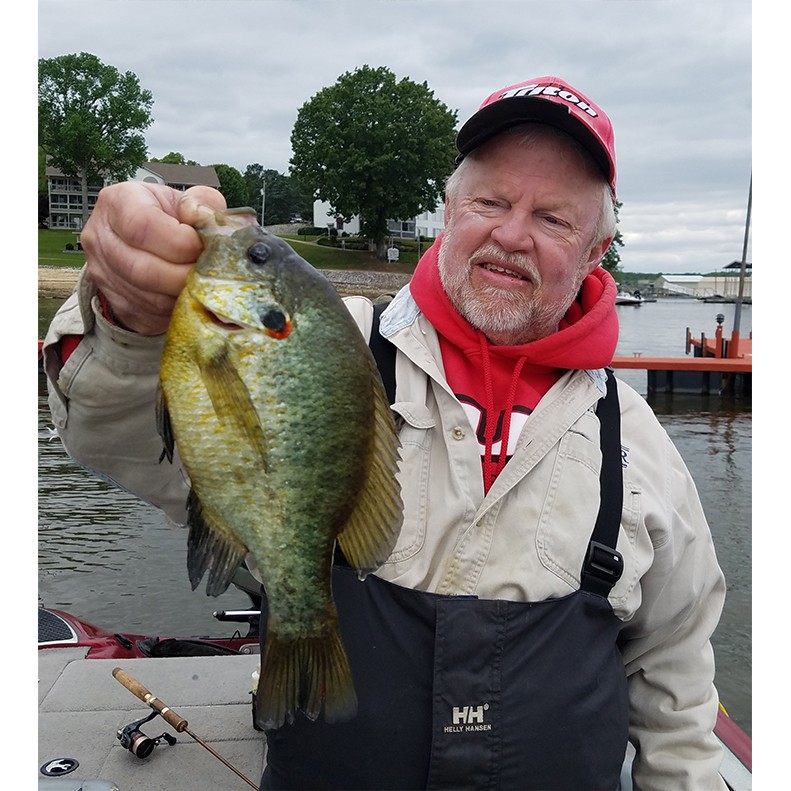 Steve McAdams shows a readear caught on Kentucky Lake.