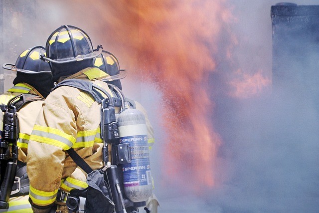 firefighter-4011616_640 Three firemen in front of a structural fire.